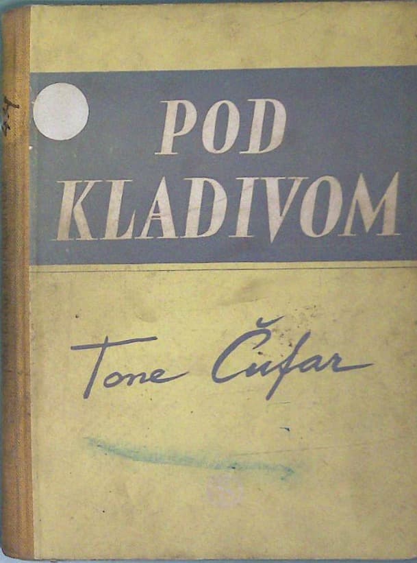 Pod kladivom